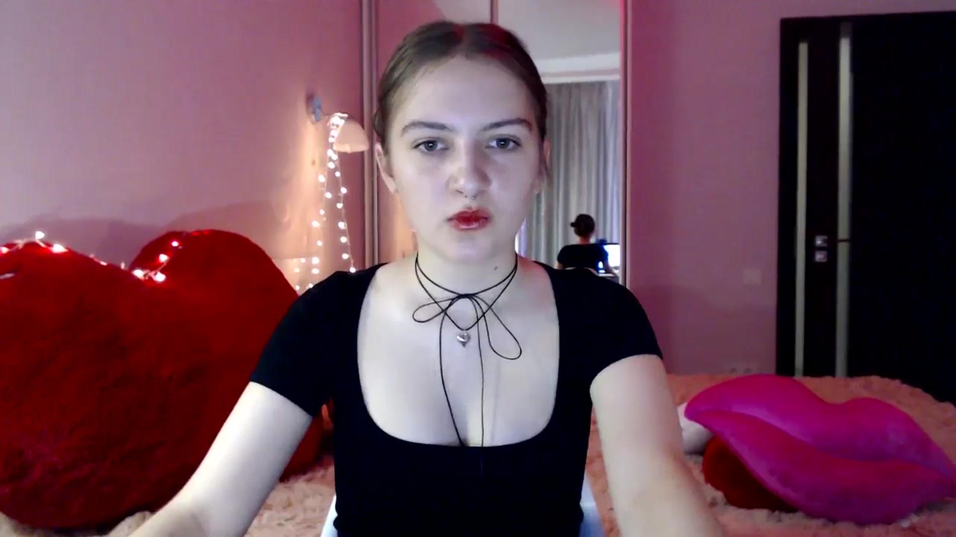 Gallery image thumbnail from LovelyBird's myfreecams stream on, 08/17/2024, 09:35 image 8 of 20