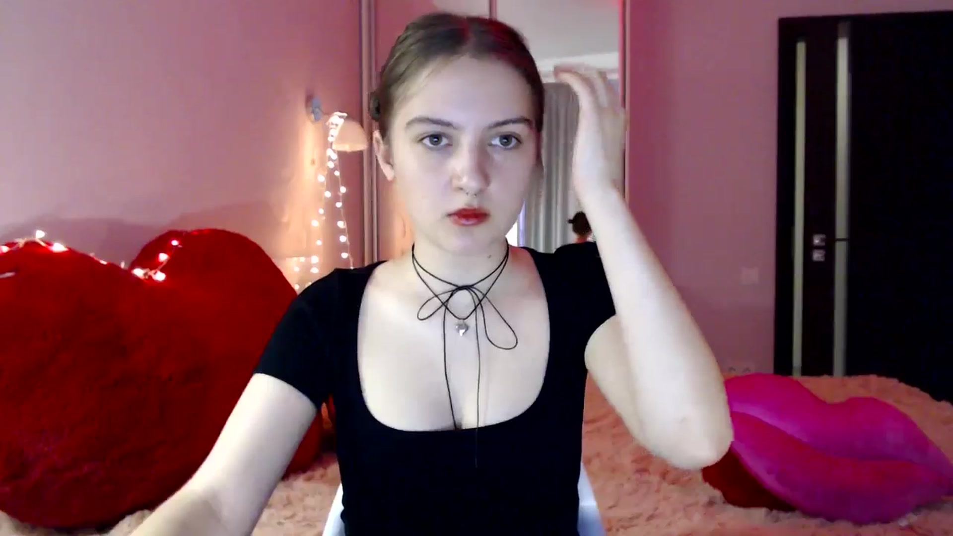 Gallery image thumbnail from LovelyBird's myfreecams stream on, 08/17/2024, 09:35 image 20 of 20