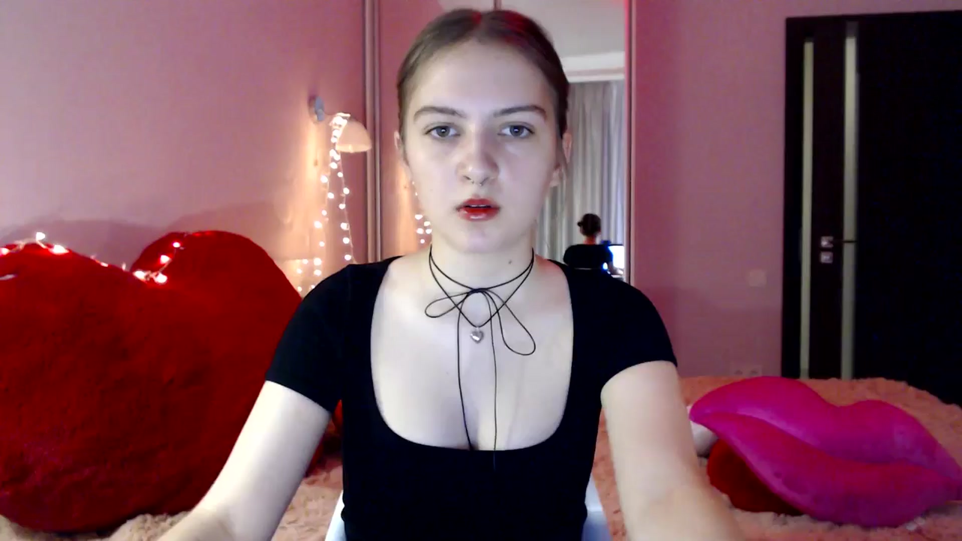 Gallery image thumbnail from LovelyBird's myfreecams stream on, 08/17/2024, 09:35 image 11 of 20
