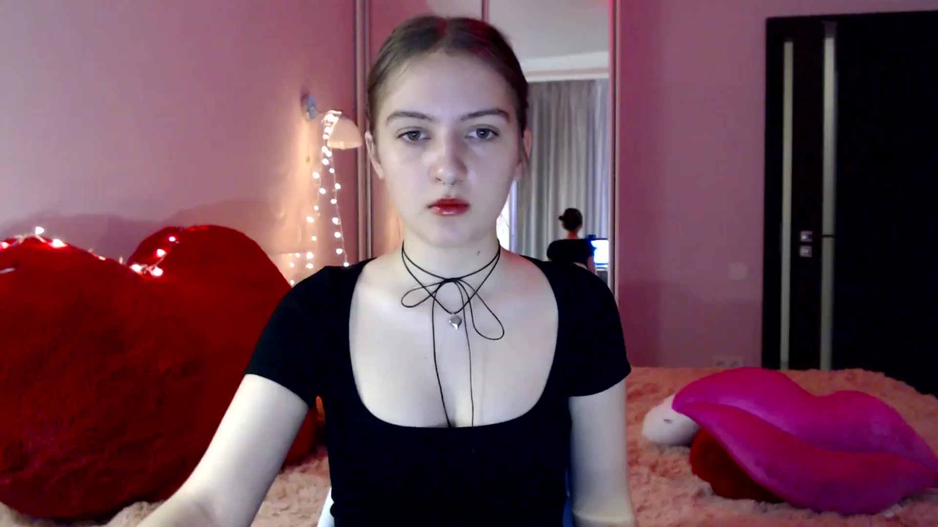 Gallery image thumbnail from LovelyBird's myfreecams stream on, 08/17/2024, 09:35 image 16 of 20