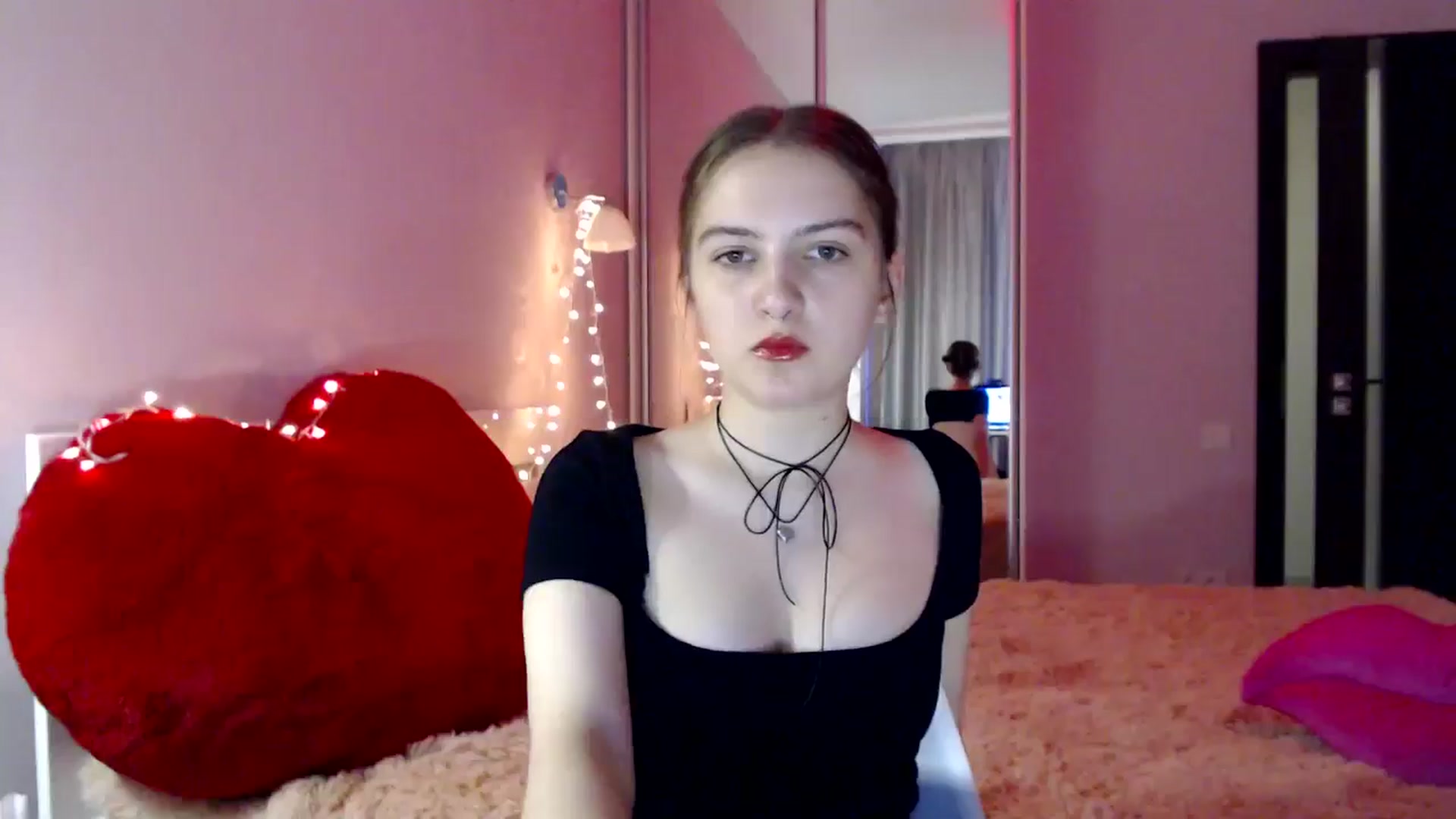 Gallery image thumbnail from LovelyBird's myfreecams stream on, 08/17/2024, 13:15 image 15 of 20