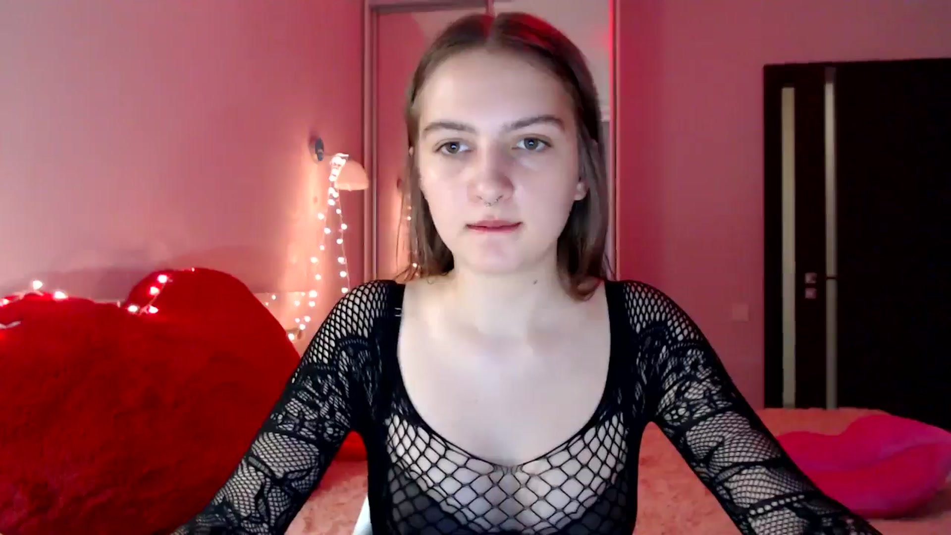 Gallery image thumbnail from LovelyBird's myfreecams stream on, 08/18/2024, 13:57 image 10 of 20