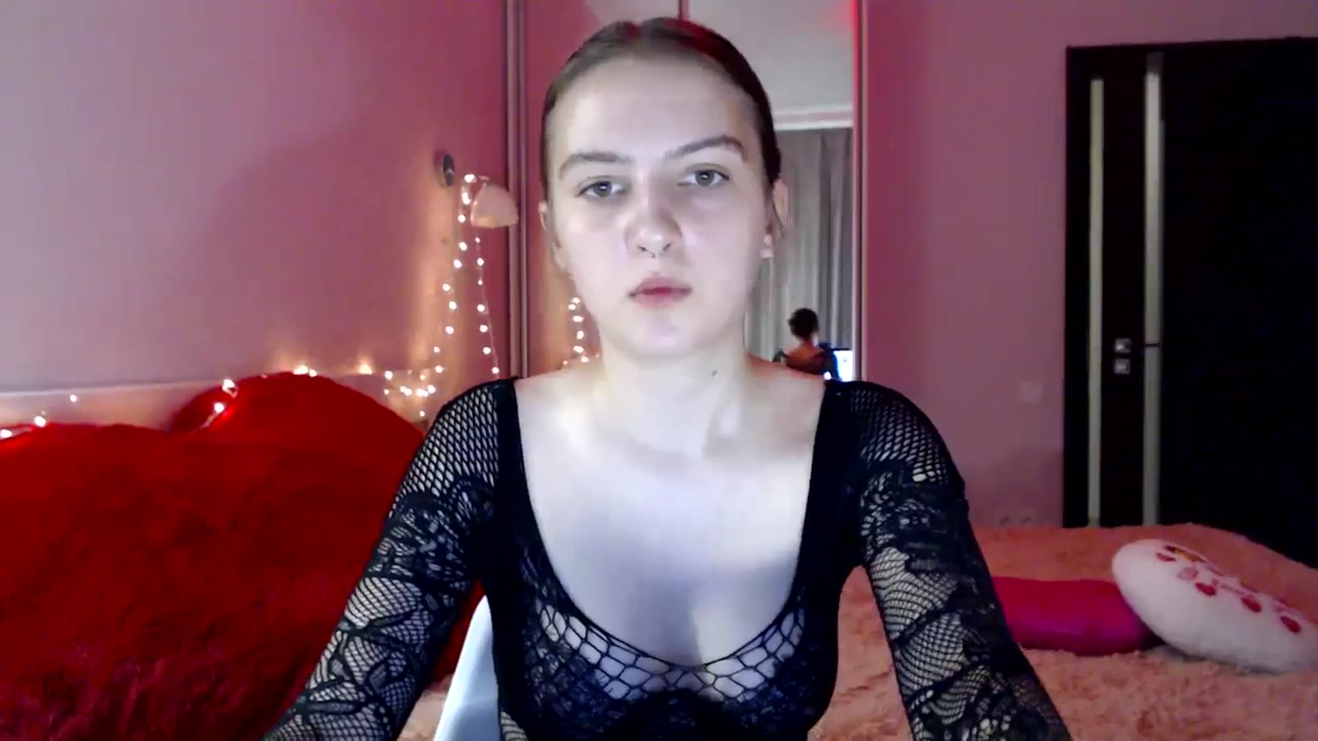 Gallery image thumbnail from LovelyBird's myfreecams stream on, 08/21/2024, 17:58 image 16 of 20