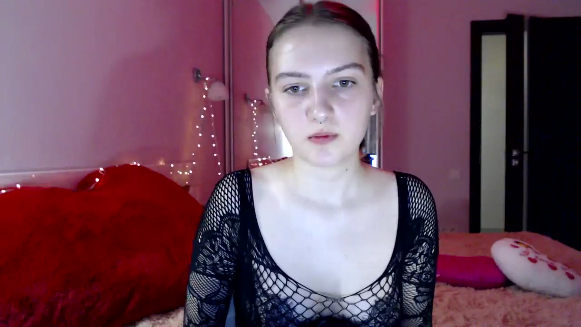 Gallery image thumbnail from LovelyBird's myfreecams stream on, 08/21/2024, 17:58 image 5 of 20