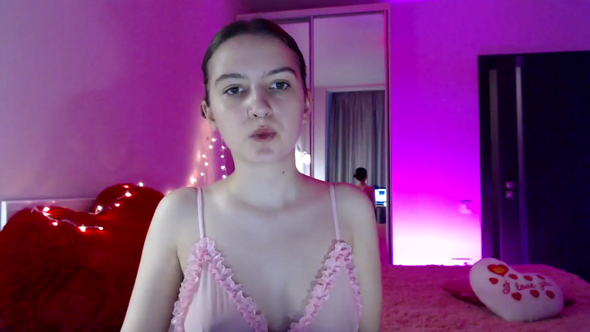 Gallery image thumbnail from LovelyBird's myfreecams stream on, 08/30/2024, 15:56 image 8 of 20