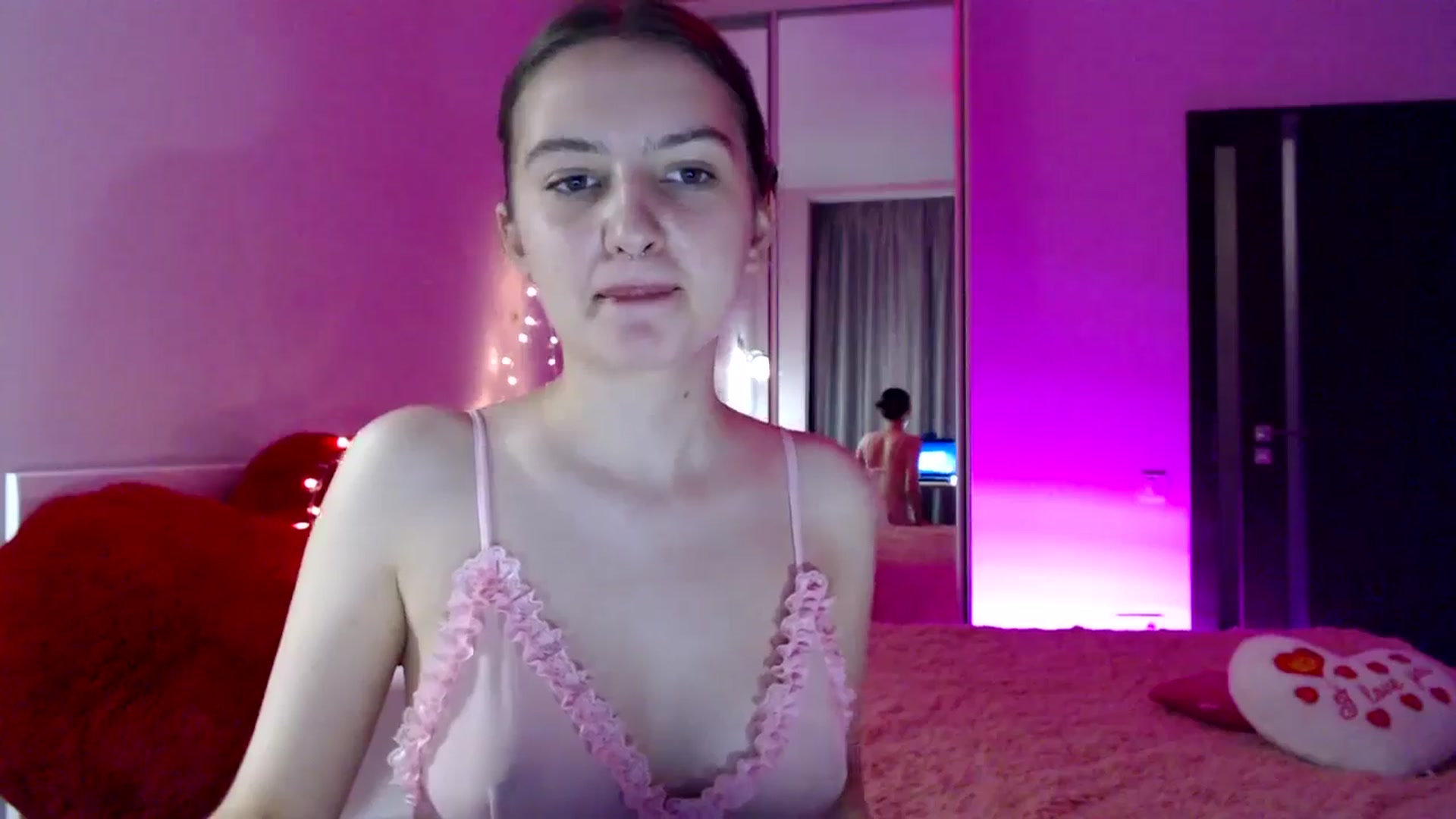 Gallery image thumbnail from LovelyBird's myfreecams stream on, 08/30/2024, 18:09 image 10 of 20