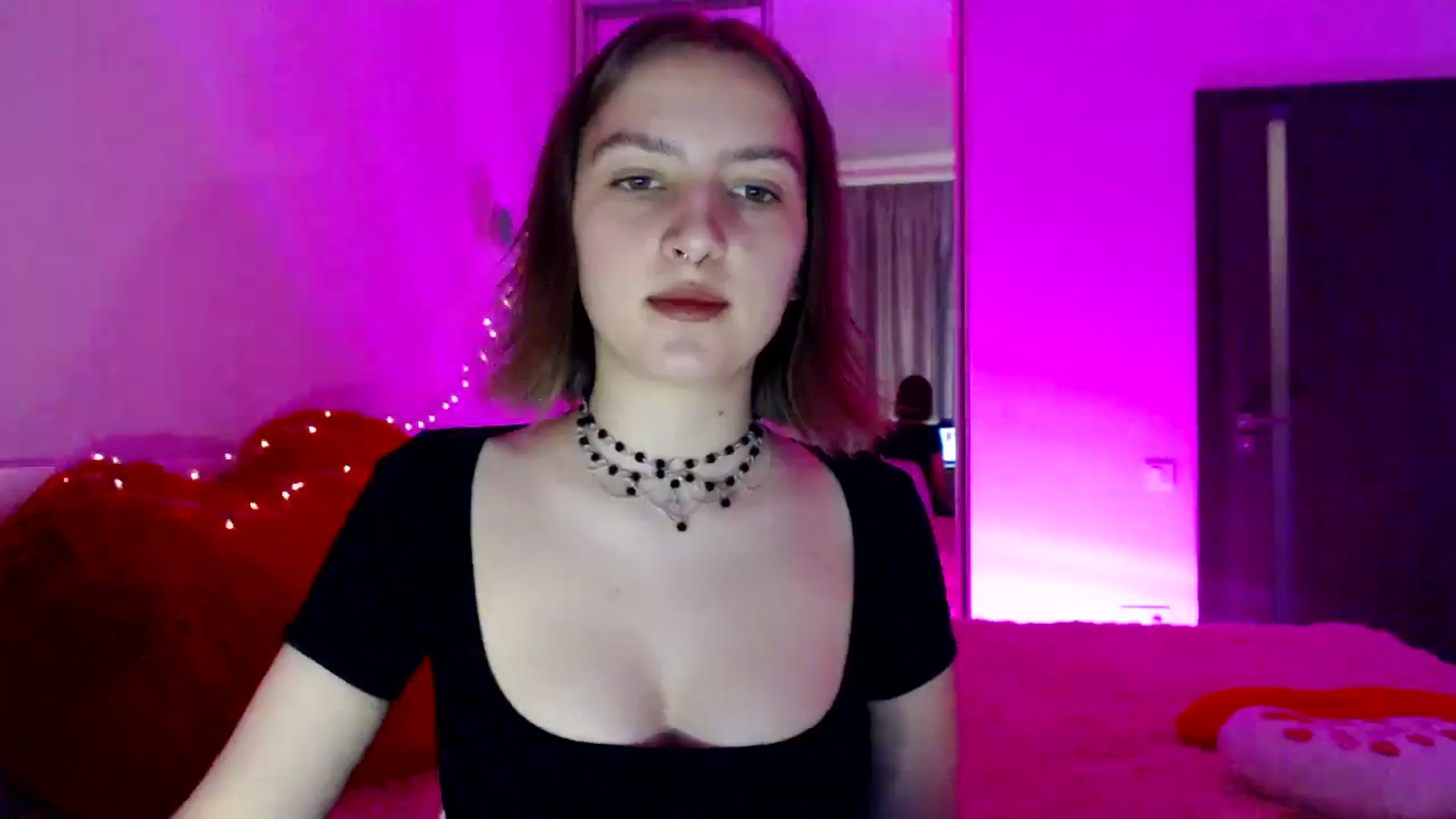 Gallery image thumbnail from LovelyBird's myfreecams stream on, 09/09/2024, 14:18 image 12 of 20