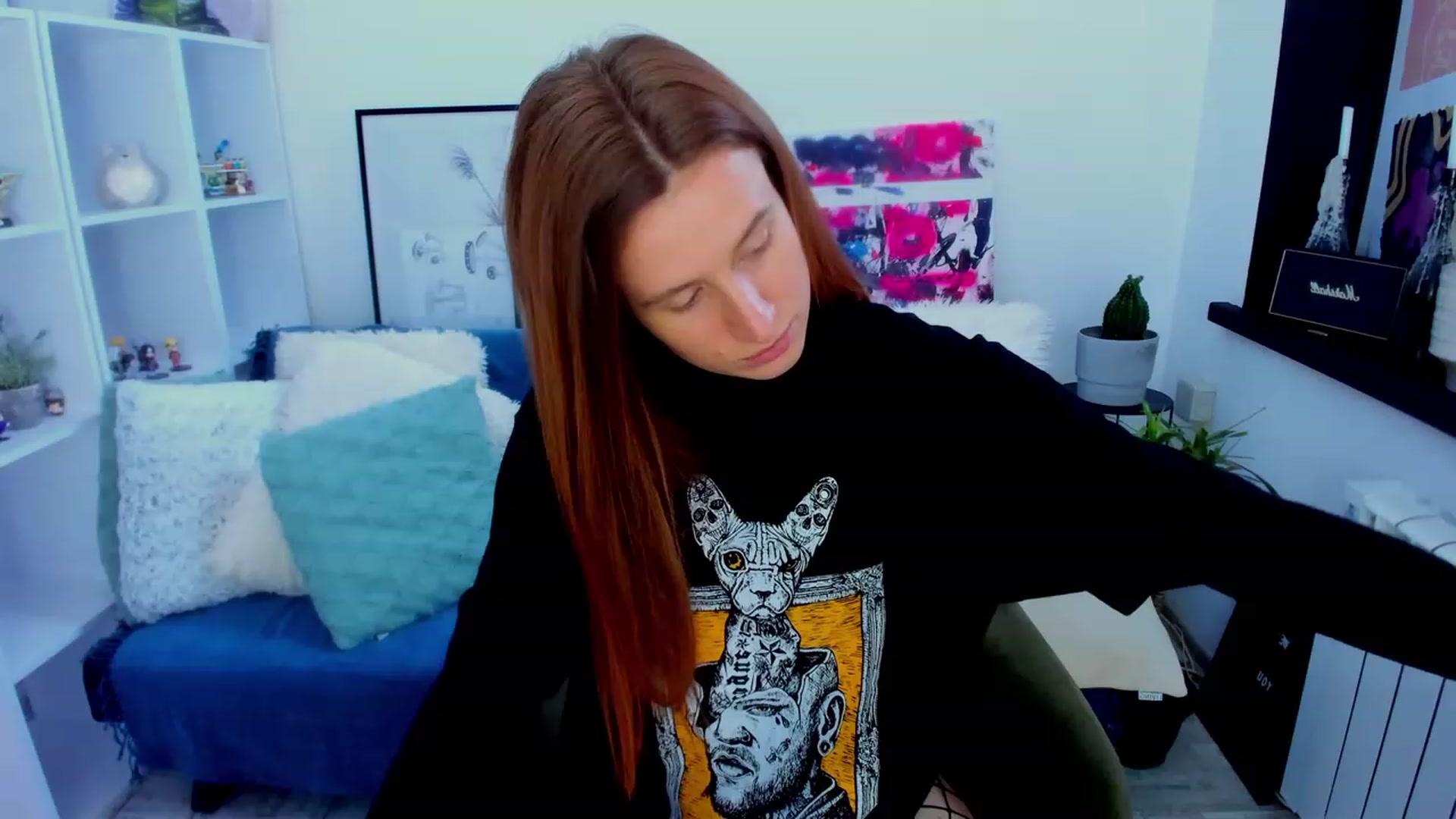 Gallery image thumbnail from LovelyBvnny's myfreecams stream on, 01/15/2023, 12:31 image 14 of 20