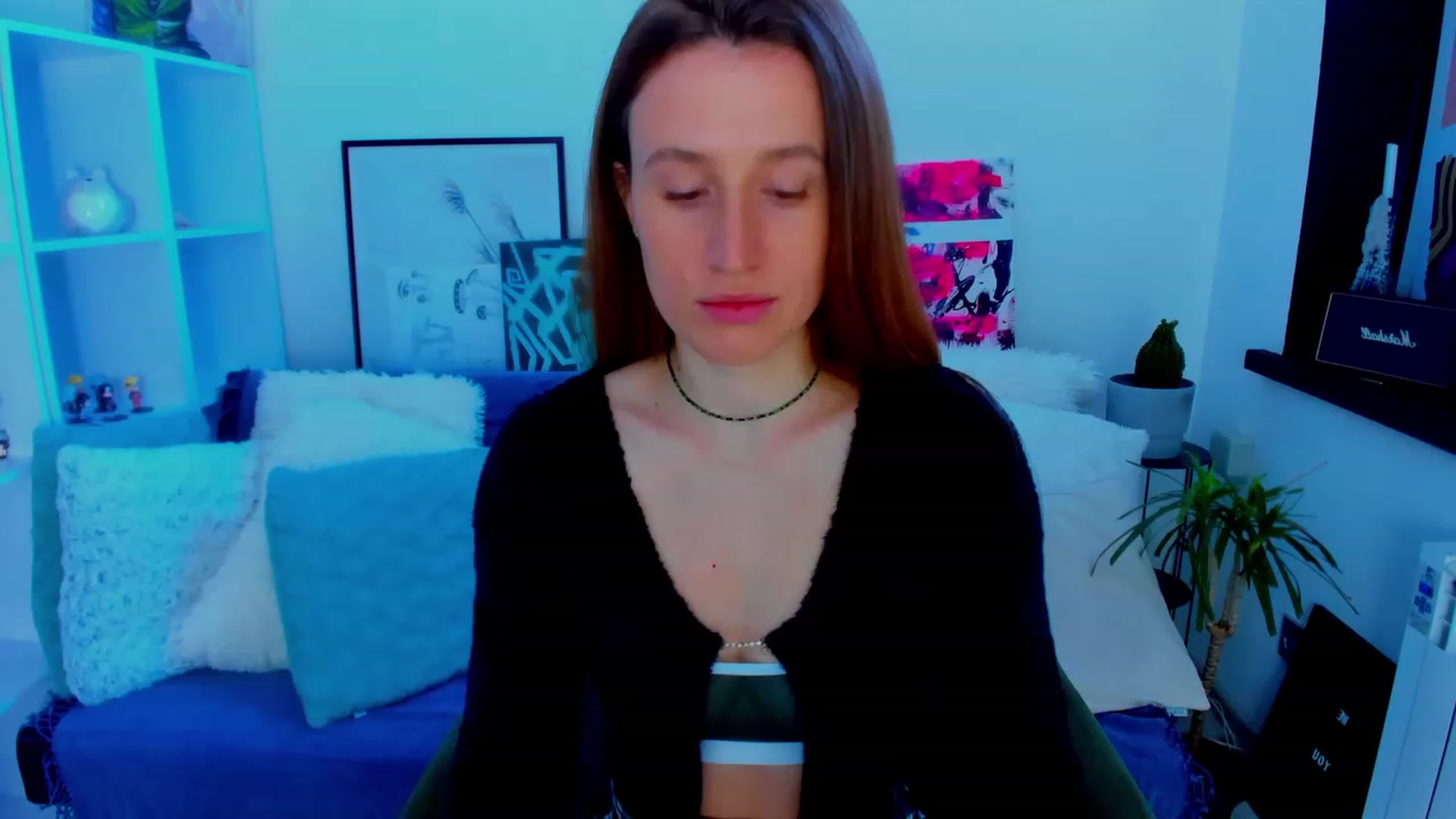 Gallery image thumbnail from LovelyBvnny's myfreecams stream on, 01/18/2023, 13:10 image 14 of 20