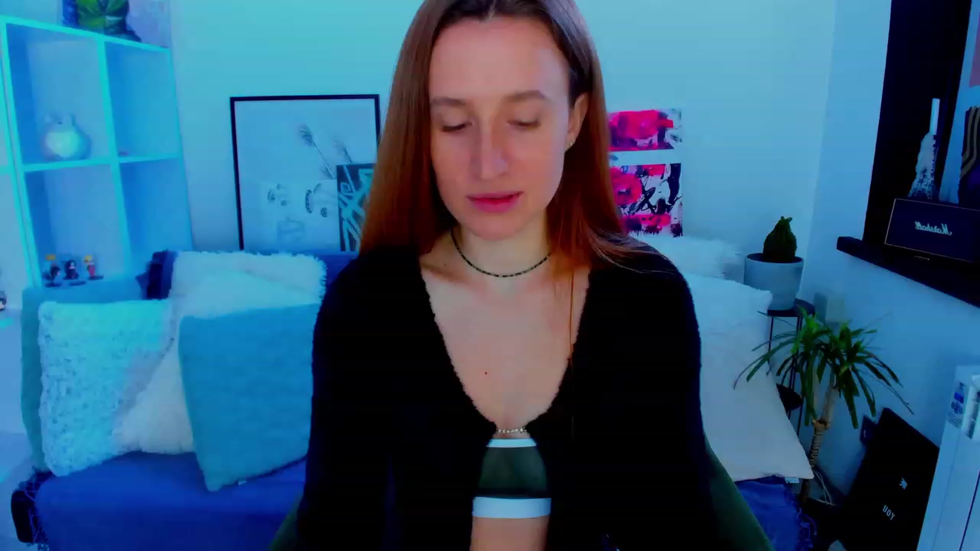 Gallery image thumbnail from LovelyBvnny's myfreecams stream on, 01/18/2023, 13:10 image 9 of 20