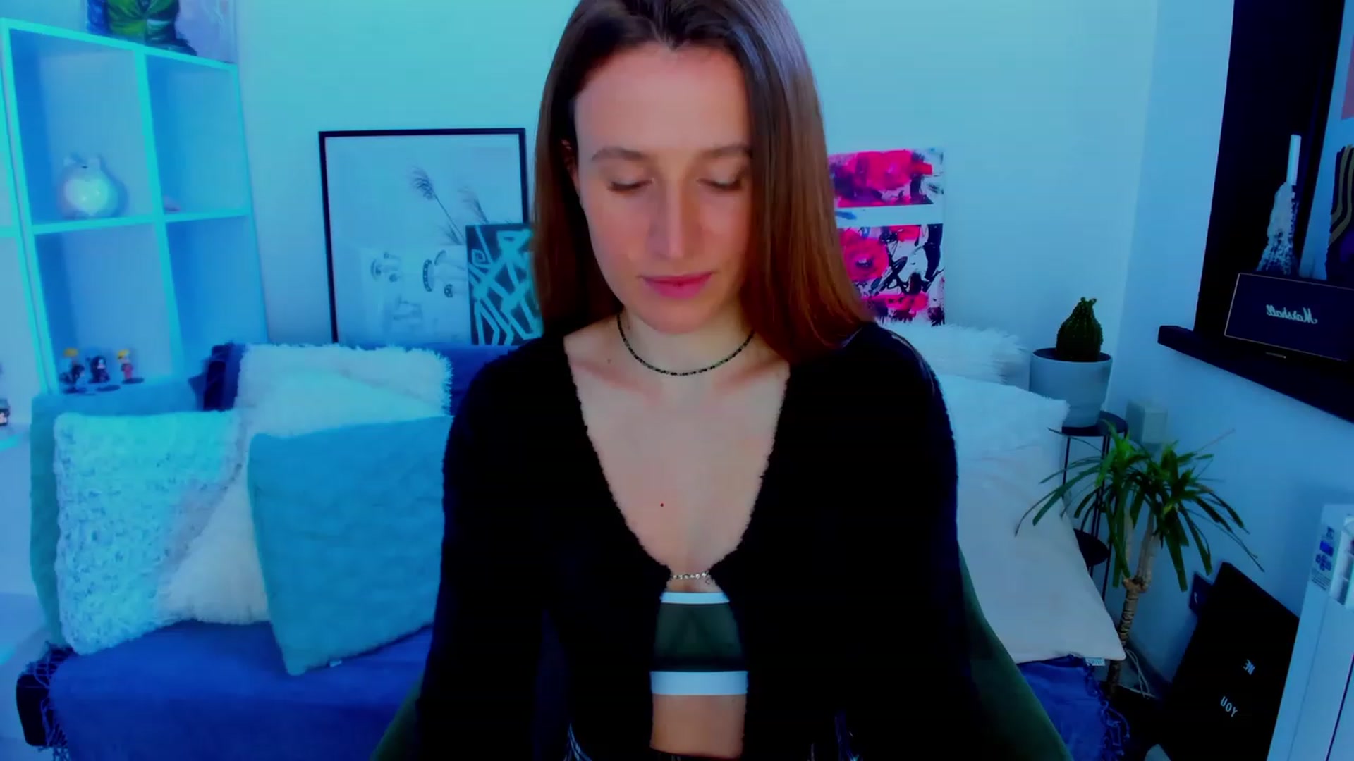 Gallery image thumbnail from LovelyBvnny's myfreecams stream on, 01/18/2023, 13:10 image 15 of 20