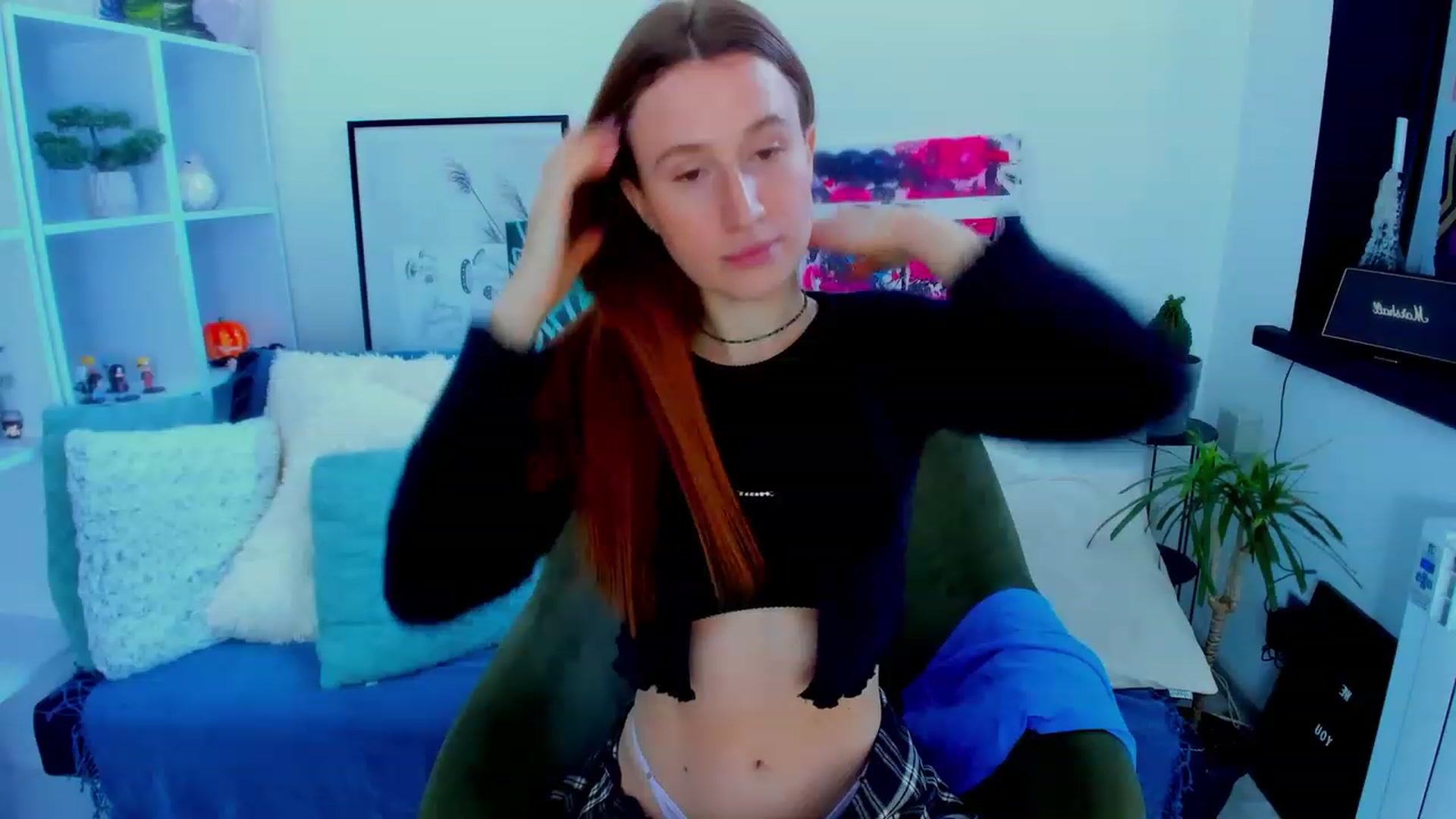 Gallery image thumbnail from LovelyBvnny's myfreecams stream on, 01/20/2023, 13:42 image 9 of 20