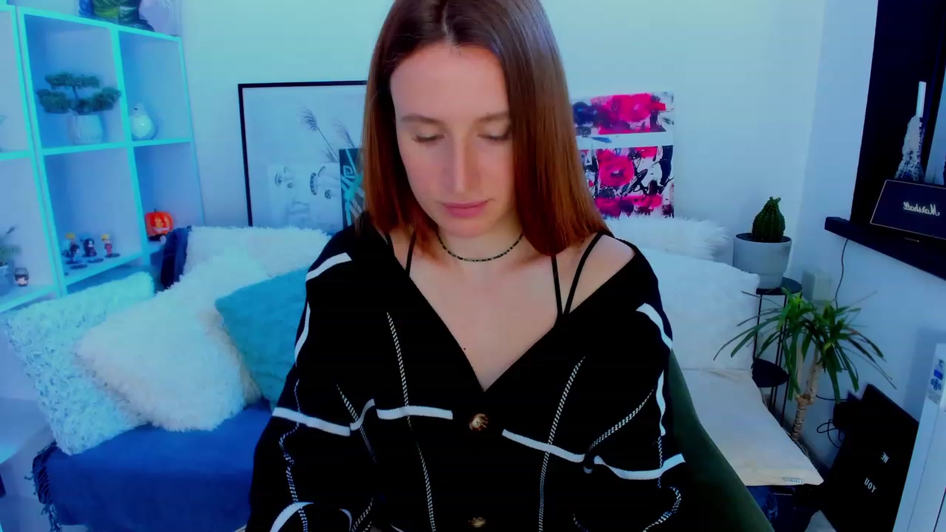 Gallery image thumbnail from LovelyBvnny's myfreecams stream on, 01/21/2023, 12:41 image 10 of 20