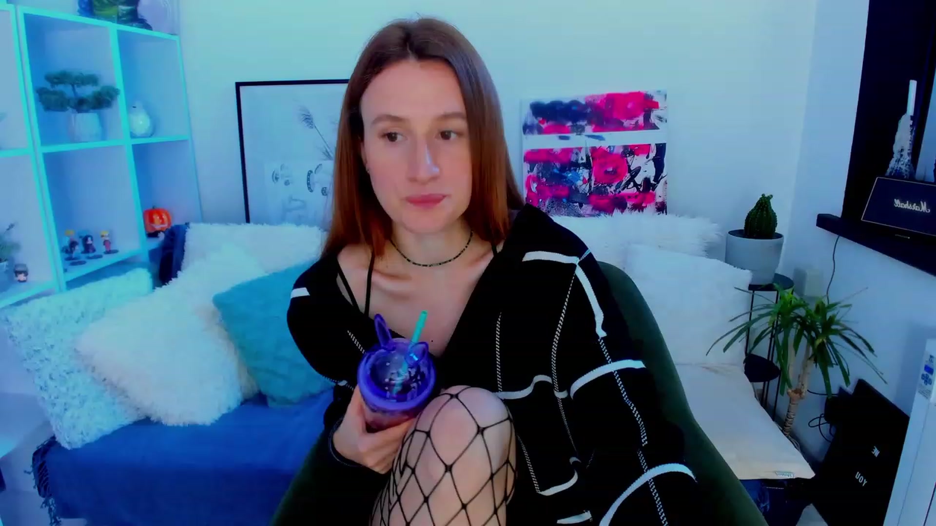 Gallery image thumbnail from LovelyBvnny's myfreecams stream on, 01/21/2023, 12:41 image 8 of 20