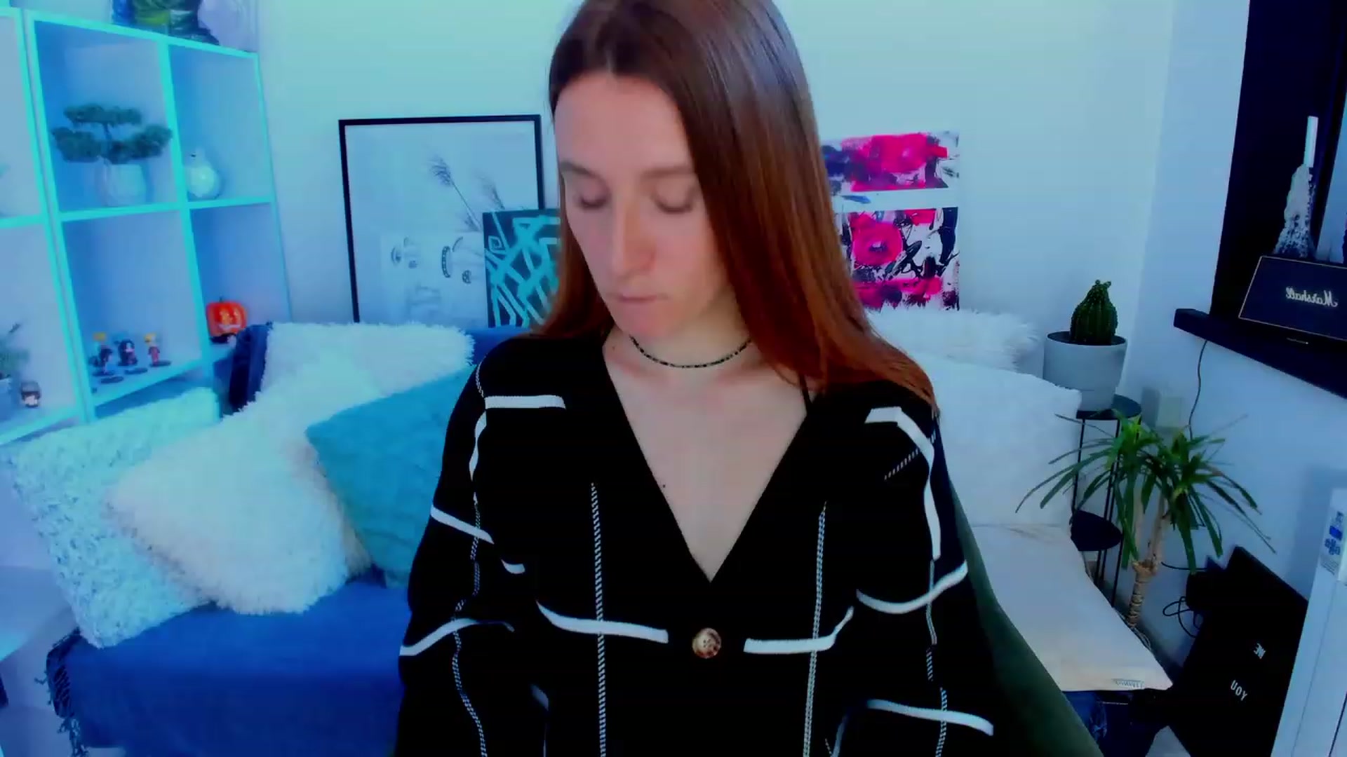 Gallery image thumbnail from LovelyBvnny's myfreecams stream on, 01/21/2023, 12:41 image 18 of 20