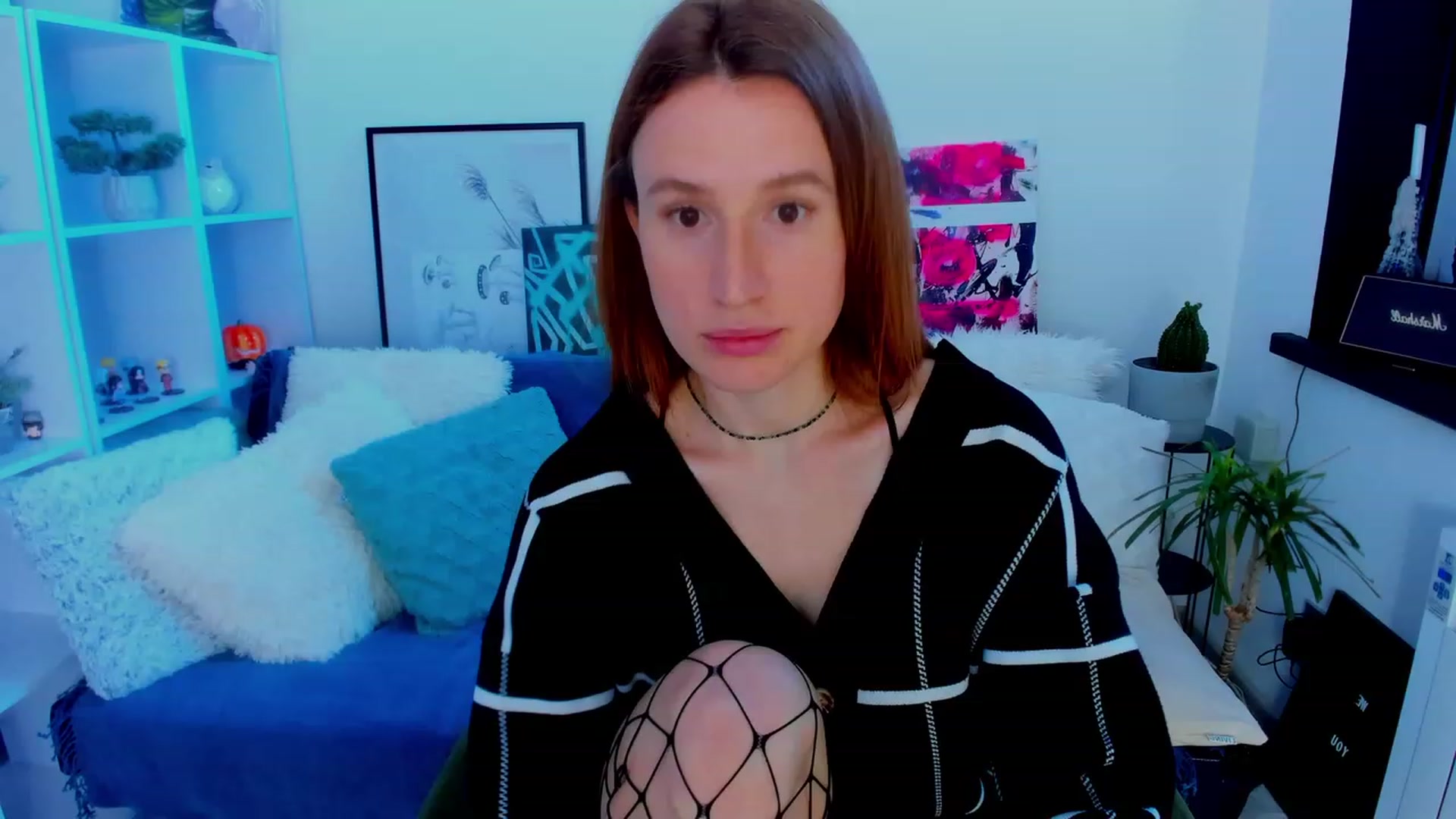 Gallery image thumbnail from LovelyBvnny's myfreecams stream on, 01/21/2023, 12:41 image 5 of 20