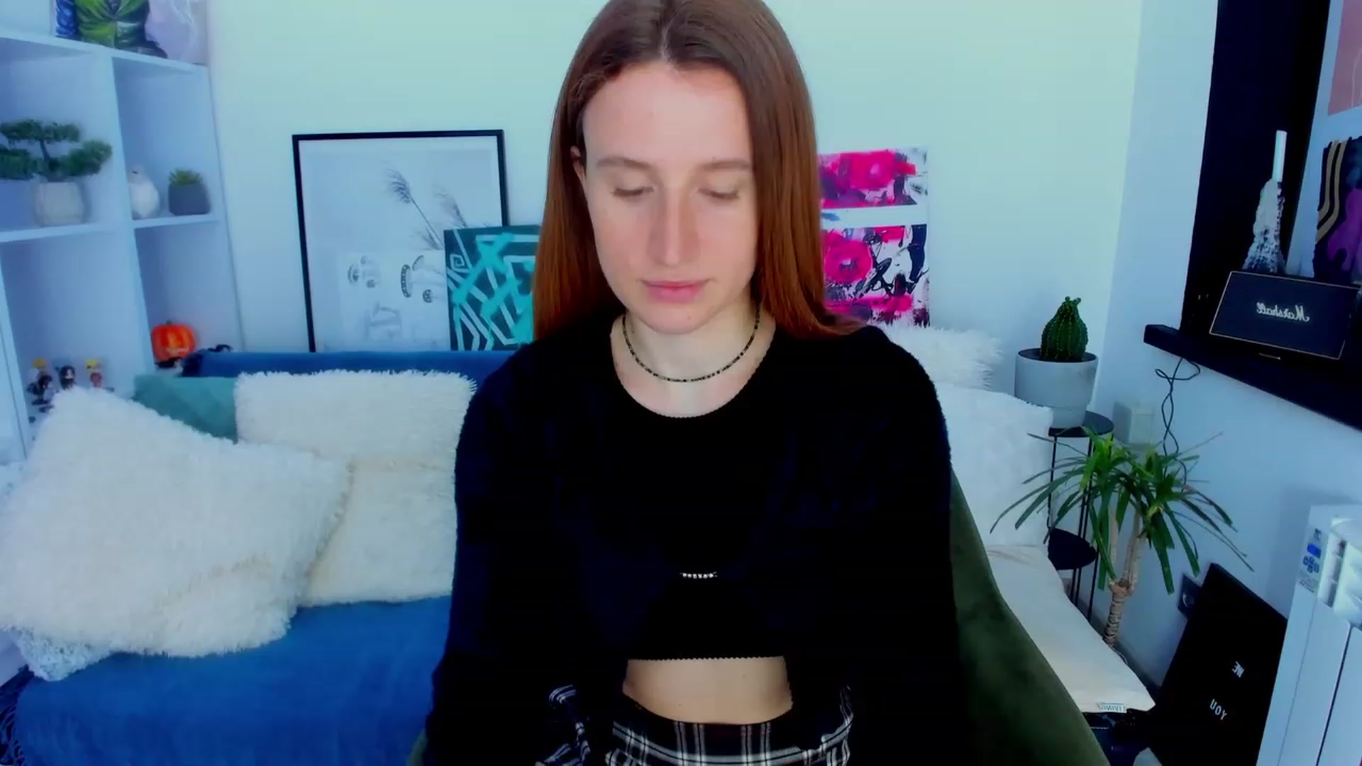 Gallery image thumbnail from LovelyBvnny's myfreecams stream on, 01/23/2023, 14:45 image 18 of 20