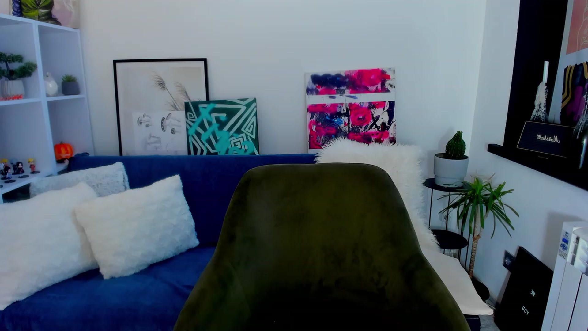 Gallery image thumbnail from LovelyBvnny's myfreecams stream on, 01/28/2023, 13:50 image 4 of 20