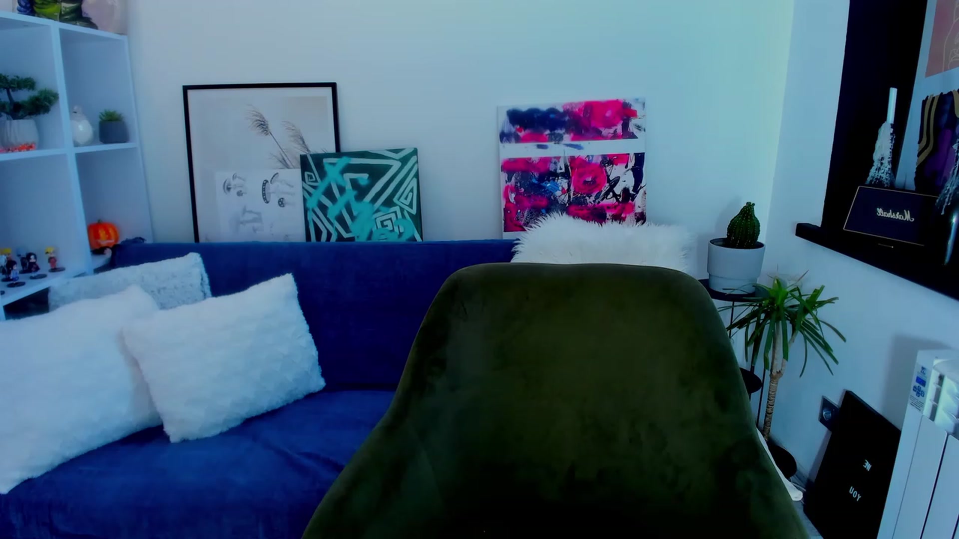 Gallery image thumbnail from LovelyBvnny's myfreecams stream on, 01/28/2023, 13:50 image 19 of 20