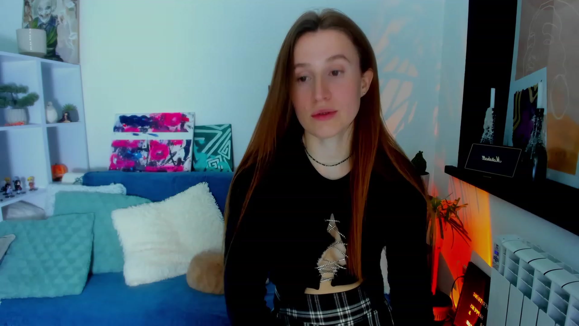 Gallery image thumbnail from LovelyBvnny's myfreecams stream on, 02/02/2023, 18:25 image 8 of 20