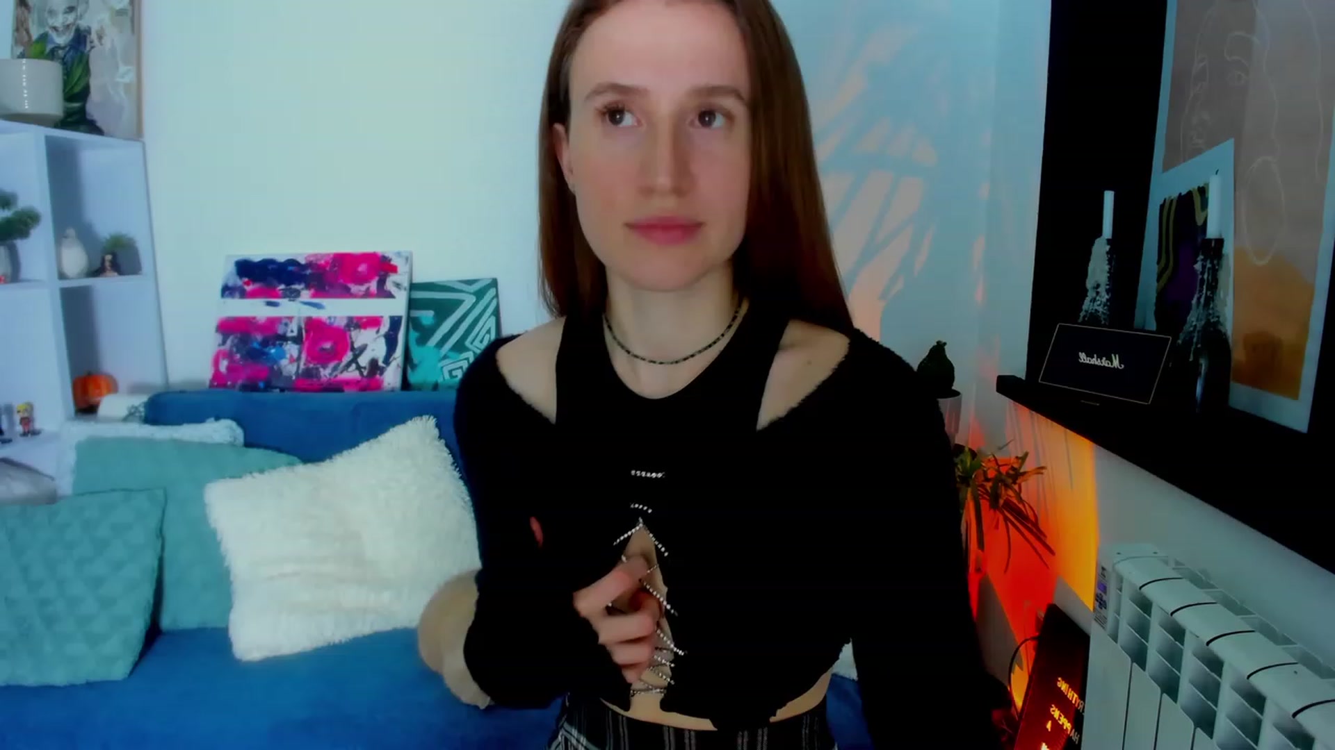 Gallery image thumbnail from LovelyBvnny's myfreecams stream on, 02/02/2023, 20:31 image 15 of 20