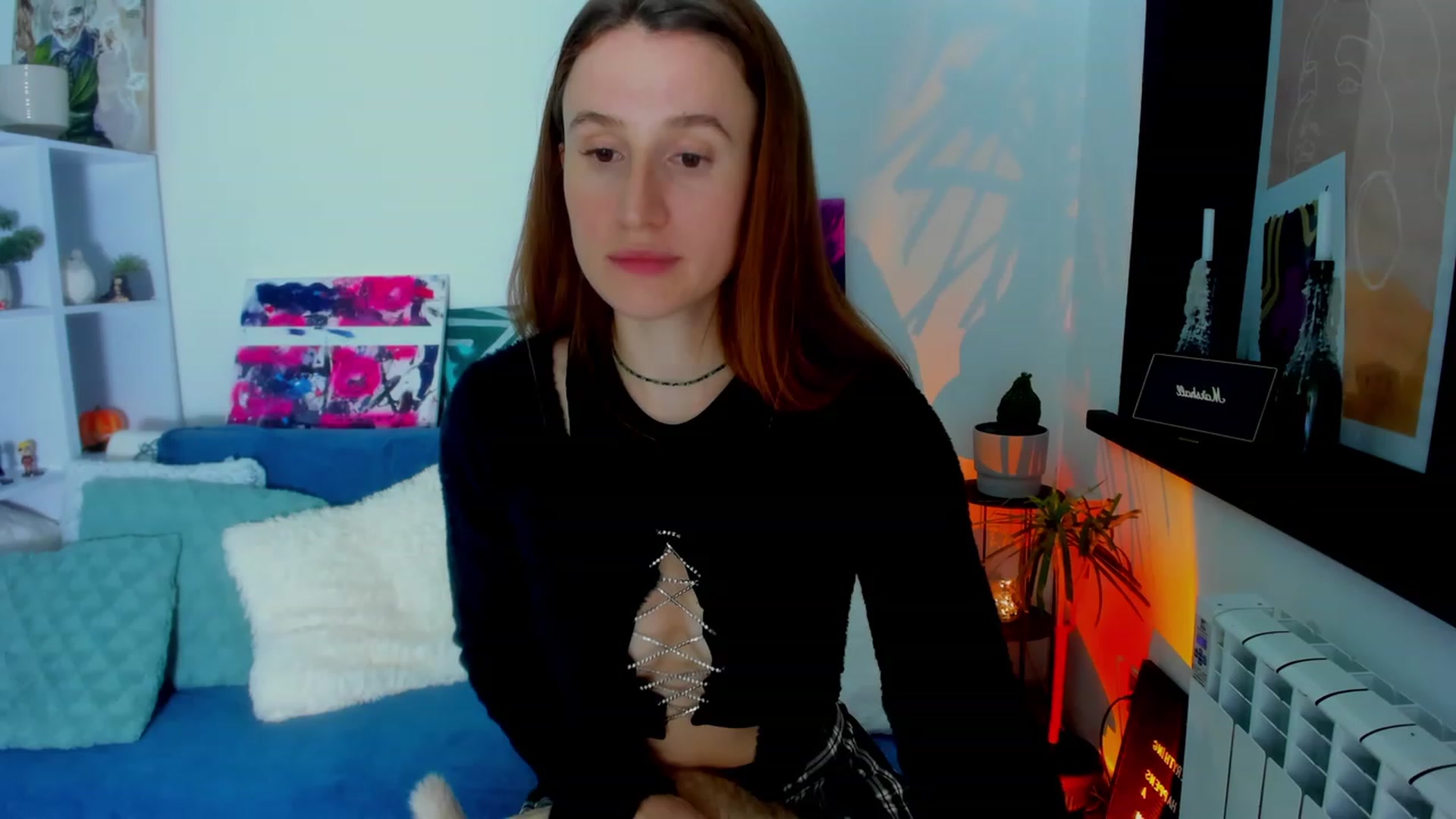 Gallery image thumbnail from LovelyBvnny's myfreecams stream on, 02/02/2023, 20:31 image 19 of 20