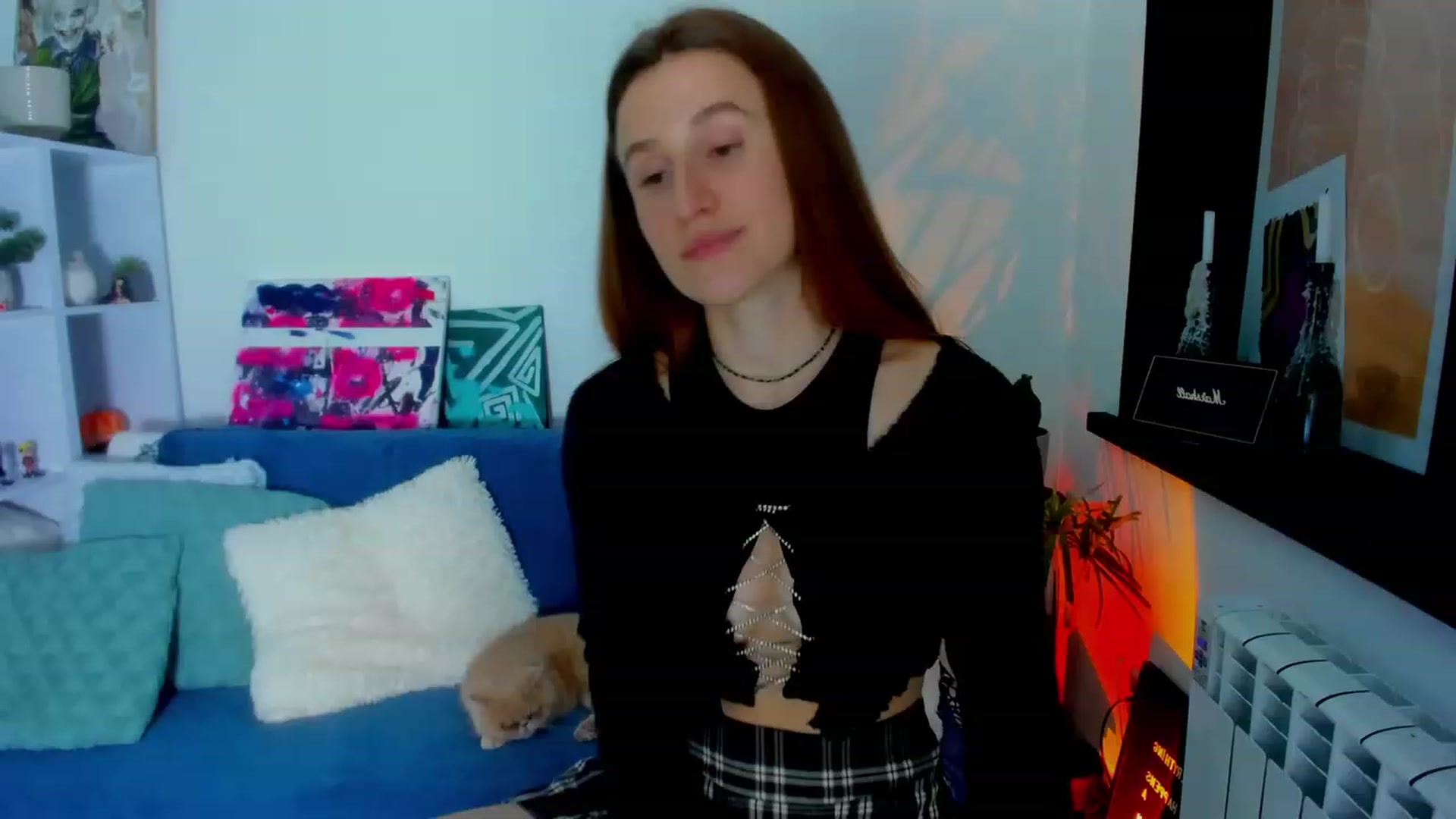 Gallery image thumbnail from LovelyBvnny's myfreecams stream on, 02/02/2023, 20:31 image 1 of 20