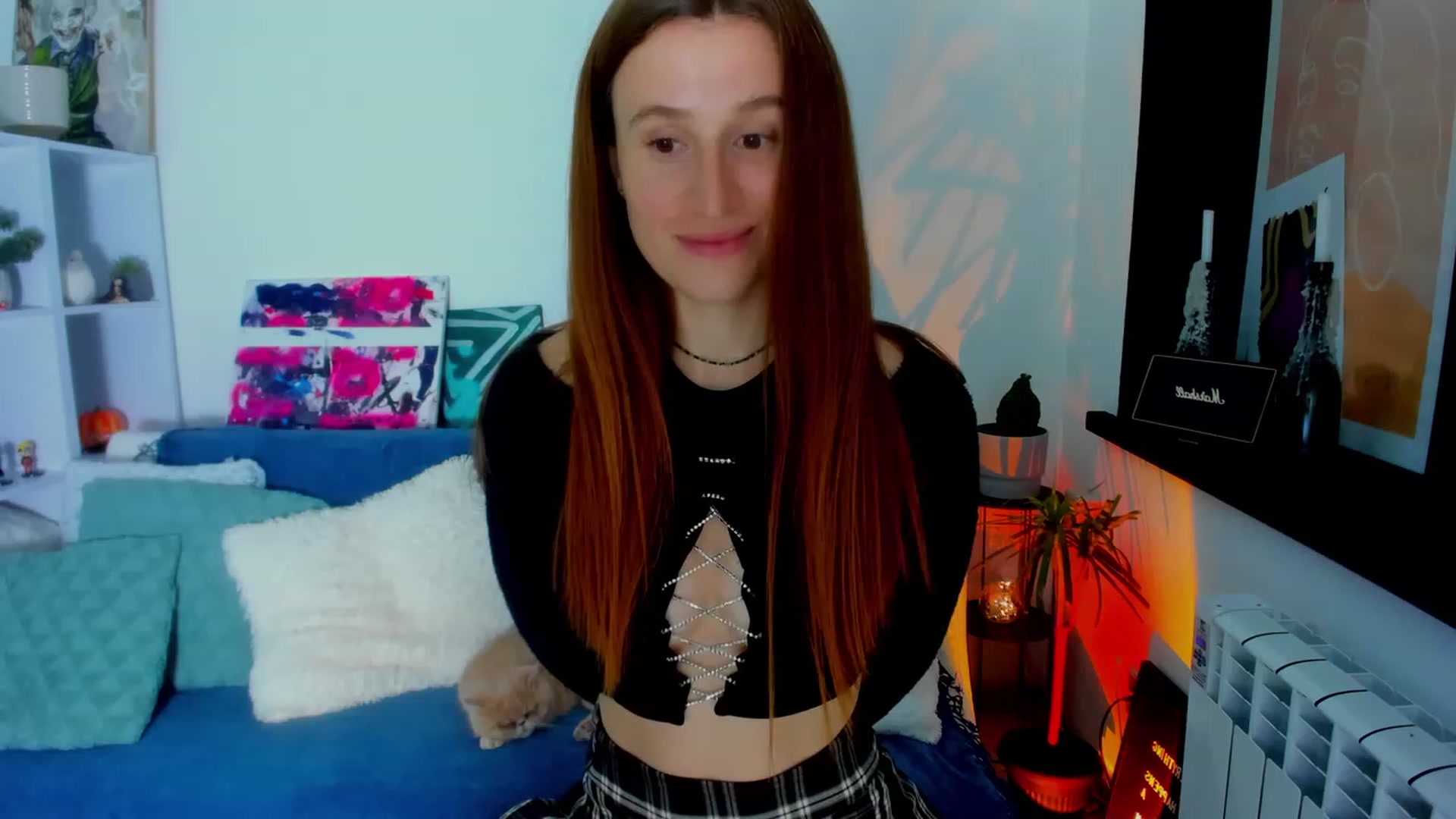 Gallery image thumbnail from LovelyBvnny's myfreecams stream on, 02/02/2023, 20:31 image 3 of 20