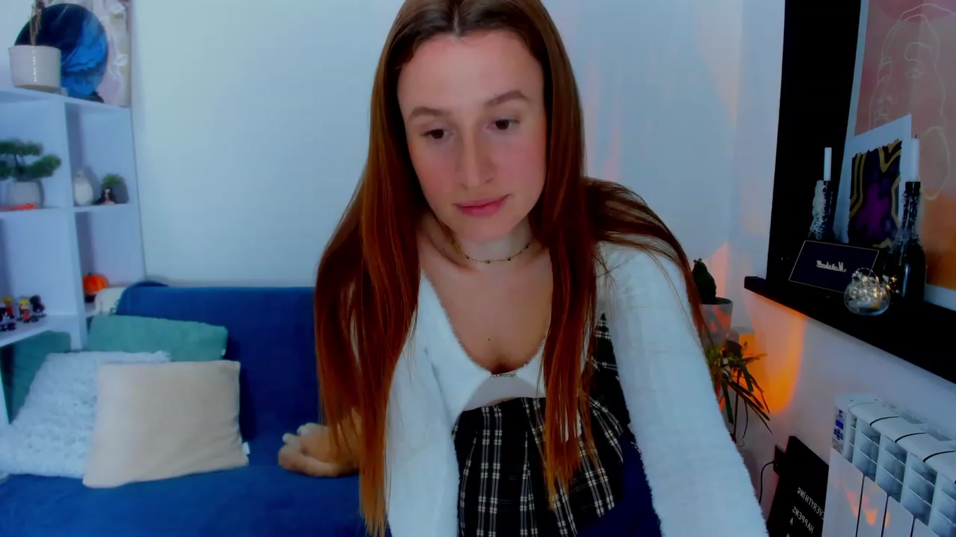 Gallery image thumbnail from LovelyBvnny's myfreecams stream on, 02/05/2023, 19:02 image 8 of 20