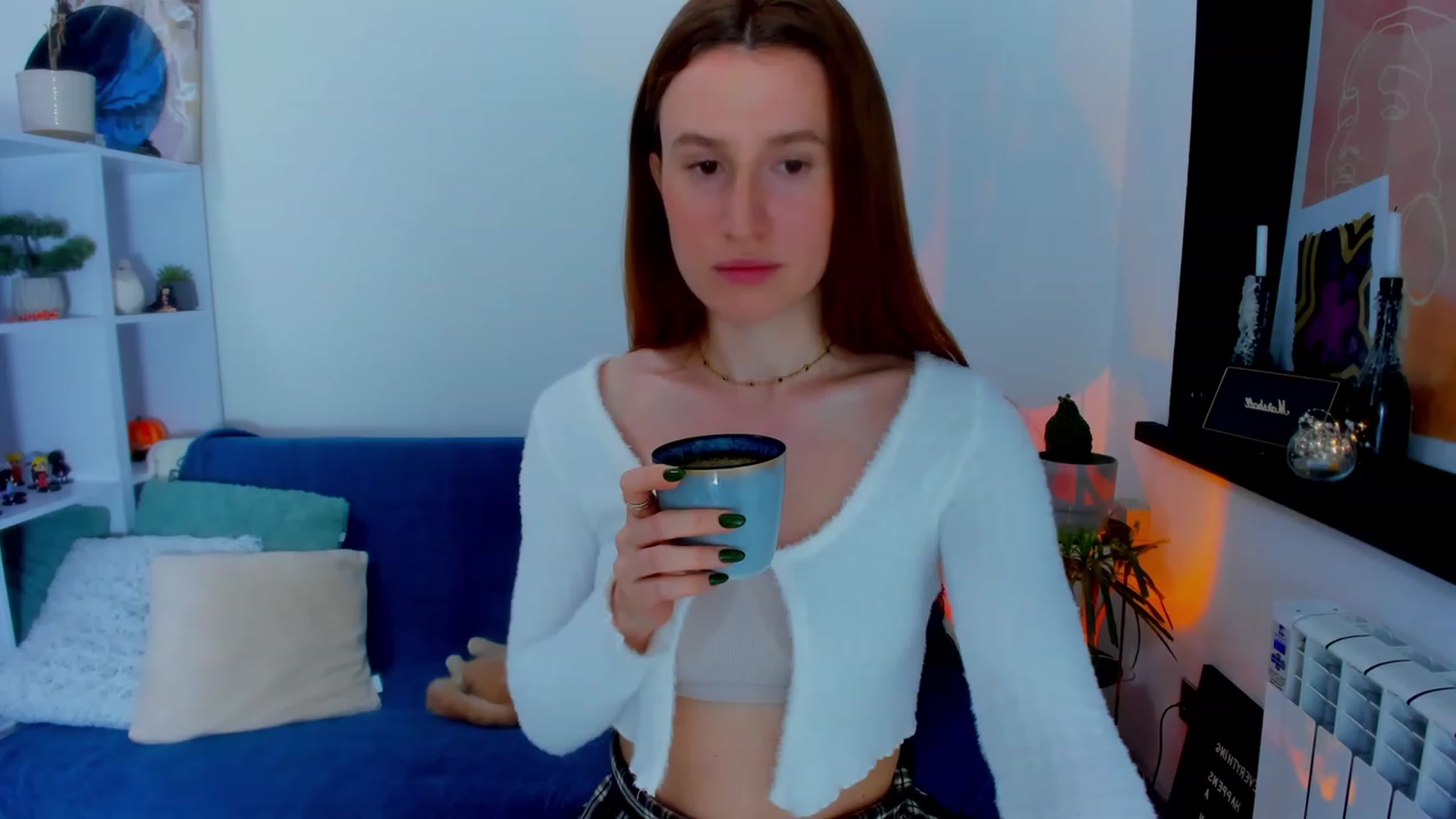 Gallery image thumbnail from LovelyBvnny's myfreecams stream on, 02/05/2023, 19:02 image 5 of 20