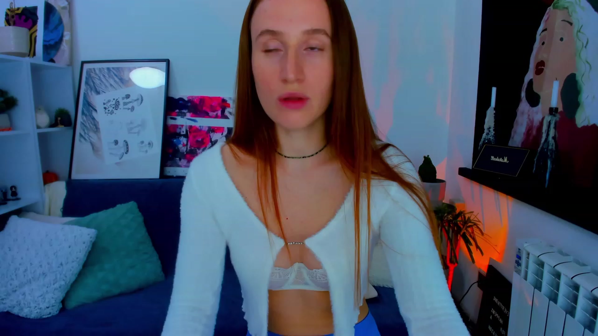 Gallery image thumbnail from LovelyBvnny's myfreecams stream on, 02/13/2023, 20:22 image 8 of 20