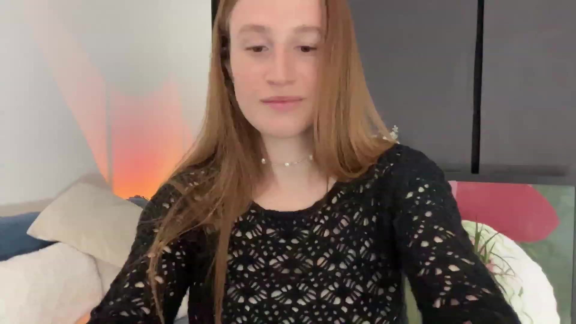 Gallery image thumbnail from LovelyBvnny's myfreecams stream on, 04/28/2023, 20:04 image 9 of 20