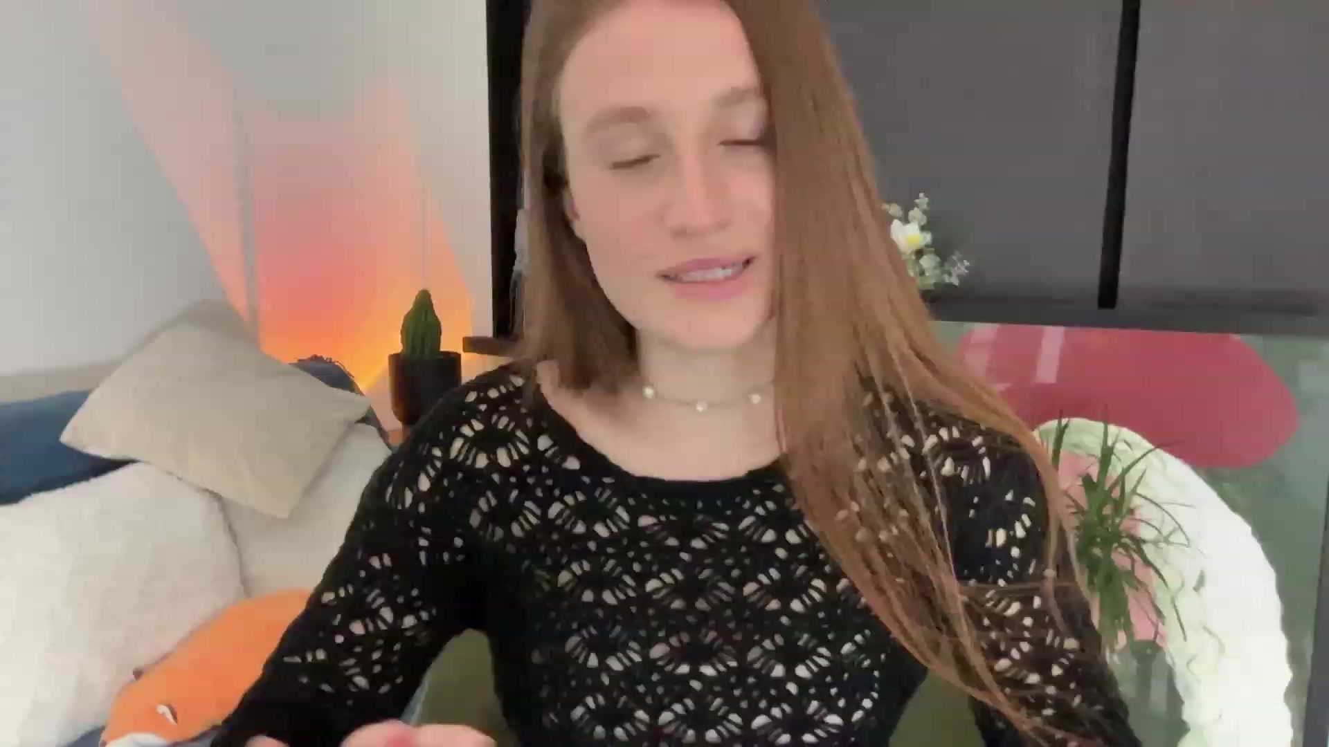 Gallery image thumbnail from LovelyBvnny's myfreecams stream on, 04/28/2023, 20:04 image 18 of 20