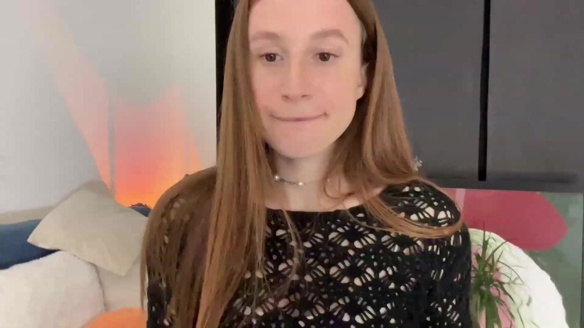 Gallery image thumbnail from LovelyBvnny's myfreecams stream on, 04/28/2023, 20:04 image 17 of 20