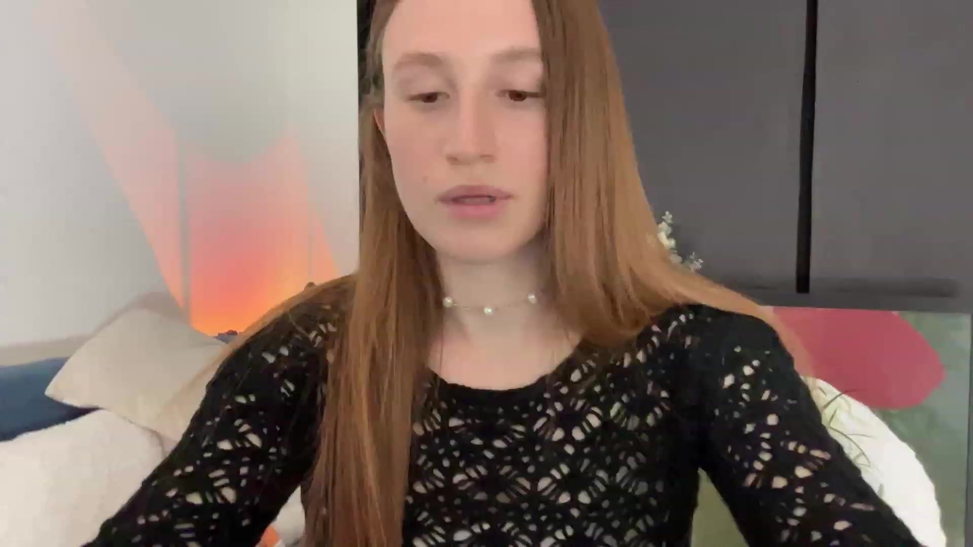 Gallery image thumbnail from LovelyBvnny's myfreecams stream on, 04/28/2023, 20:04 image 10 of 20