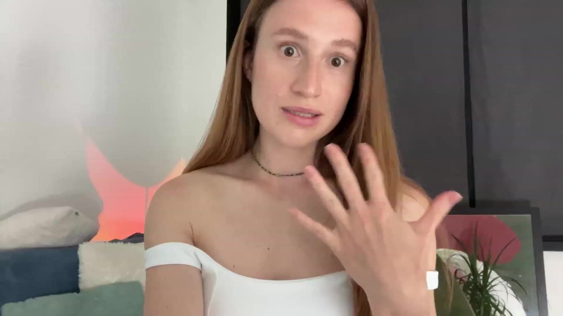 Gallery image thumbnail from LovelyBvnny's myfreecams stream on, 06/10/2023, 18:16 image 5 of 20