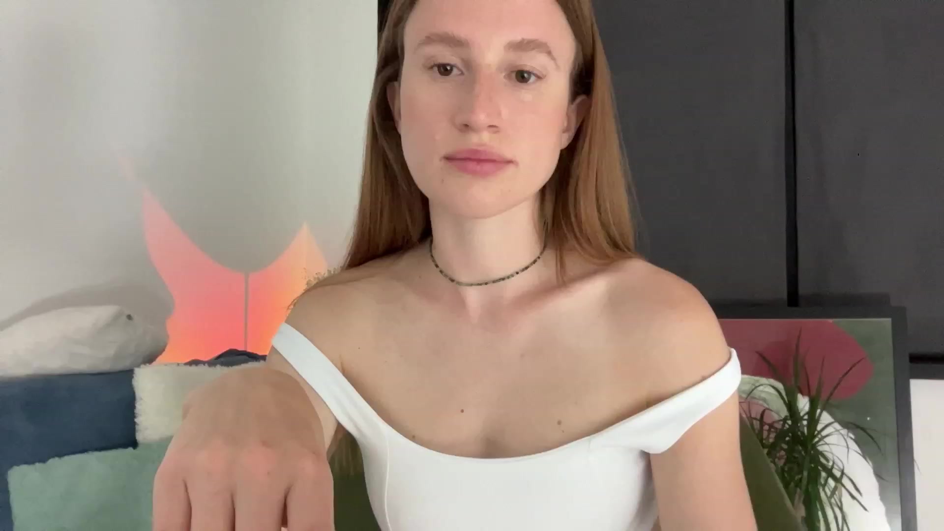 Gallery image thumbnail from LovelyBvnny's myfreecams stream on, 06/10/2023, 18:16 image 17 of 20