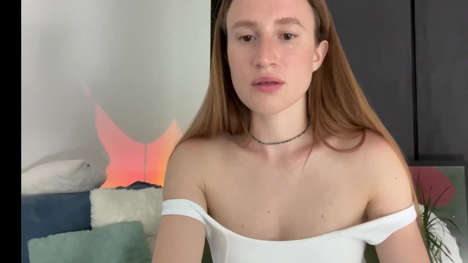 Gallery image thumbnail from LovelyBvnny's myfreecams stream on, 06/10/2023, 18:44 image 8 of 20
