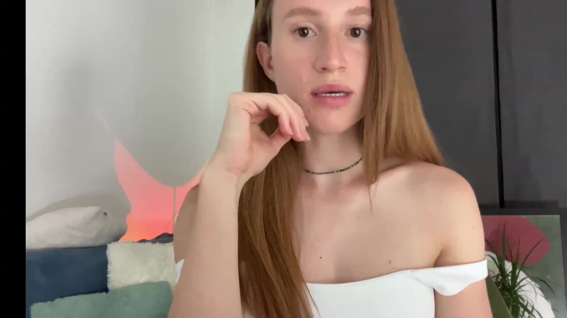 Gallery image thumbnail from LovelyBvnny's myfreecams stream on, 06/10/2023, 19:52 image 10 of 20