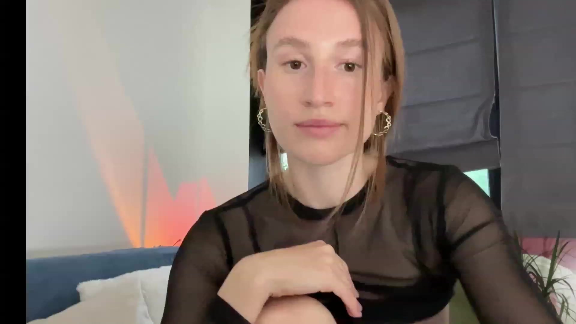 Gallery image thumbnail from LovelyBvnny's myfreecams stream on, 06/15/2023, 17:28 image 11 of 20