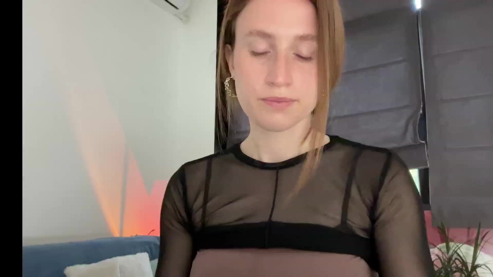 Gallery image thumbnail from LovelyBvnny's myfreecams stream on, 06/15/2023, 17:28 image 4 of 20