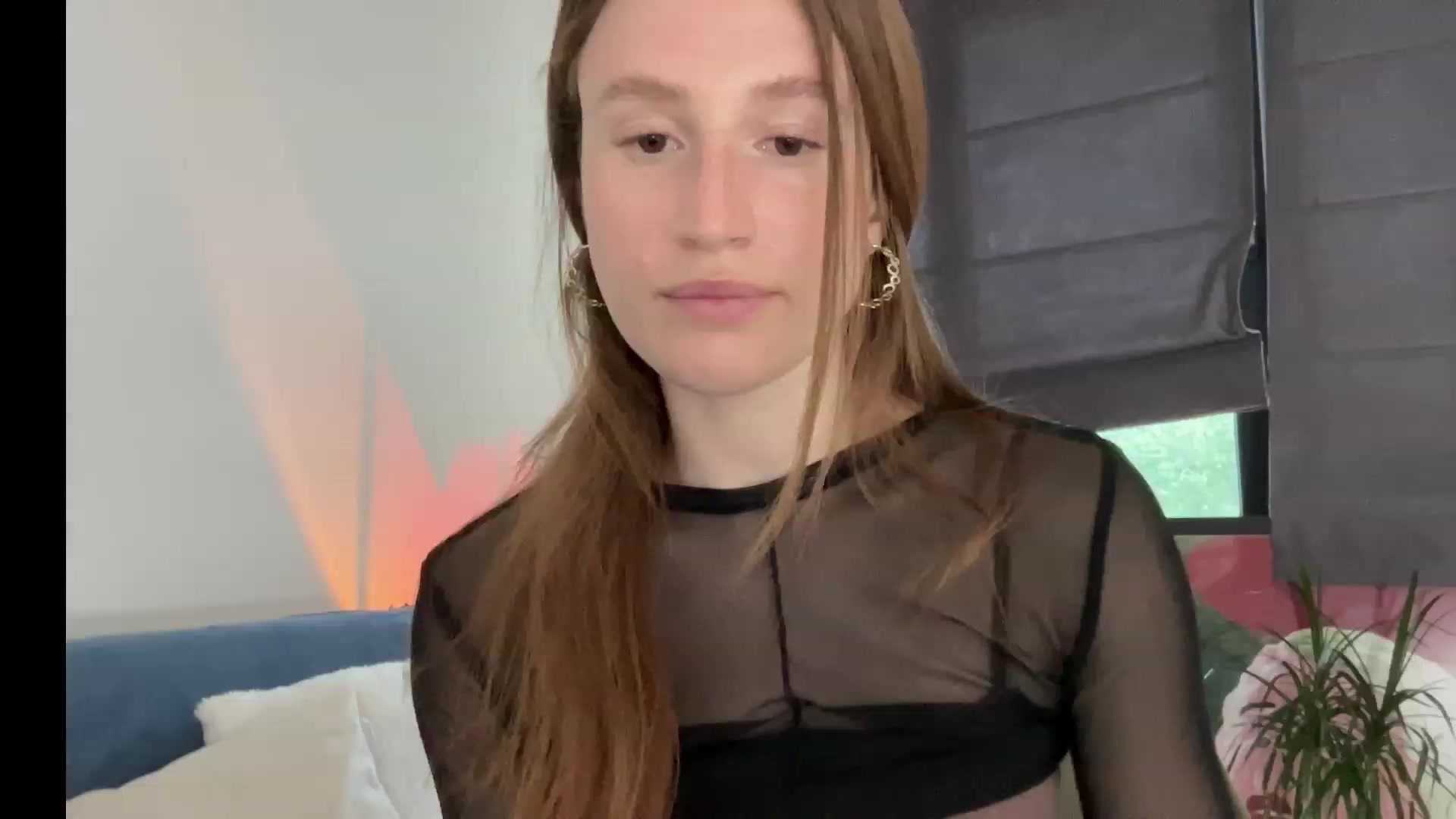 Gallery image thumbnail from LovelyBvnny's myfreecams stream on, 06/15/2023, 17:28 image 5 of 20
