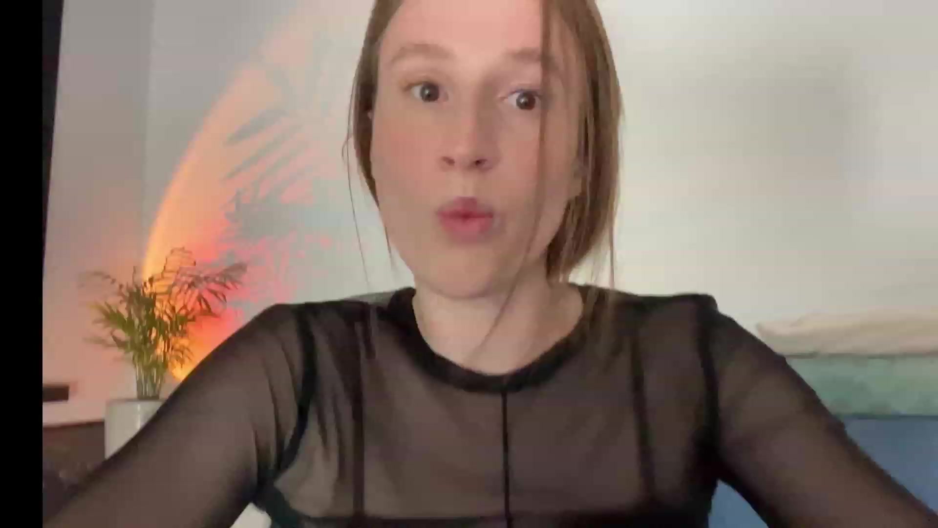 Gallery image thumbnail from LovelyBvnny's myfreecams stream on, 06/17/2023, 15:32 image 14 of 20