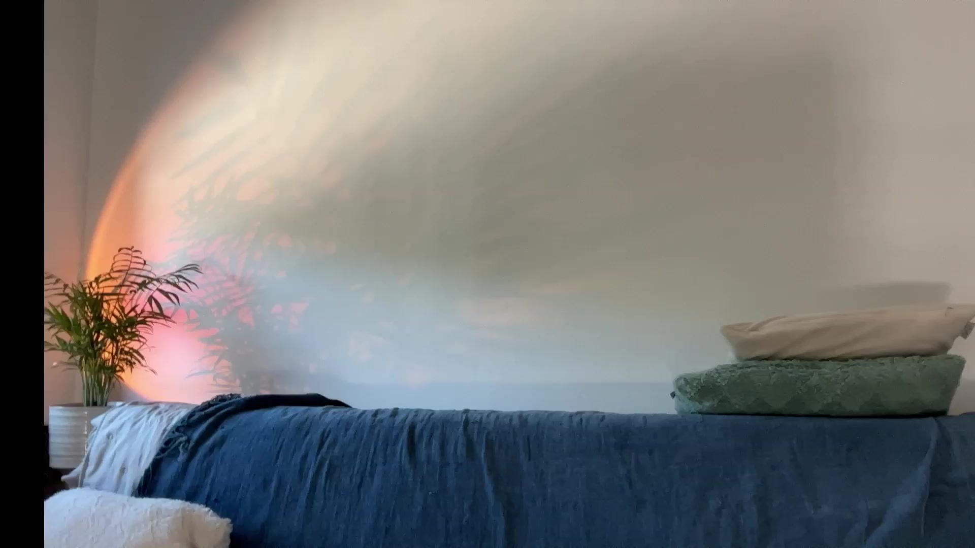 Gallery image thumbnail from LovelyBvnny's myfreecams stream on, 06/17/2023, 15:32 image 6 of 20
