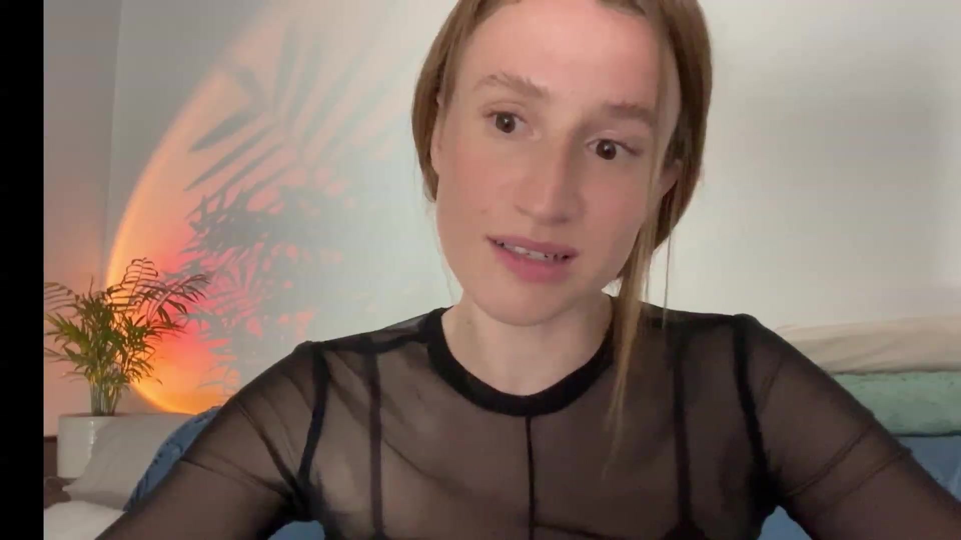 Gallery image thumbnail from LovelyBvnny's myfreecams stream on, 06/17/2023, 16:37 image 14 of 20