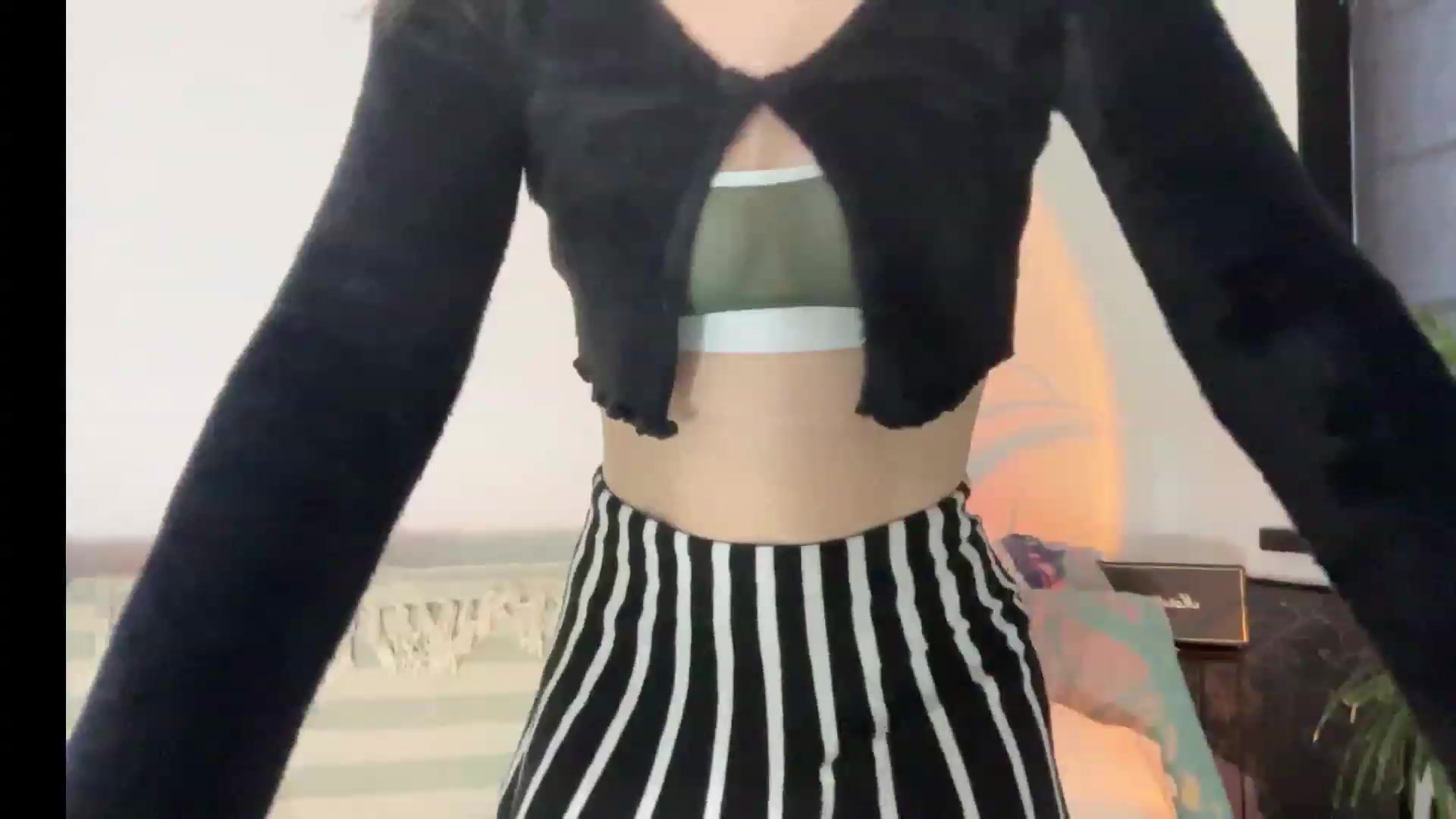 Gallery image thumbnail from LovelyBvnny's myfreecams stream on, 06/19/2023, 15:02 image 15 of 20