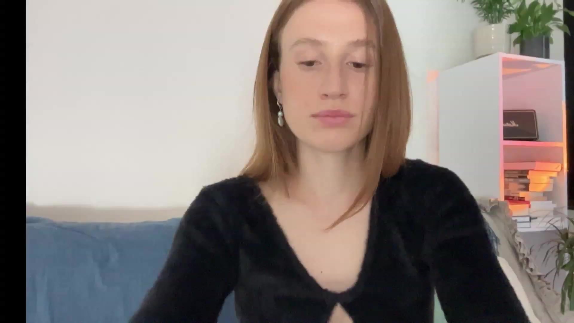 Gallery image thumbnail from LovelyBvnny's myfreecams stream on, 06/26/2023, 16:31 image 3 of 20
