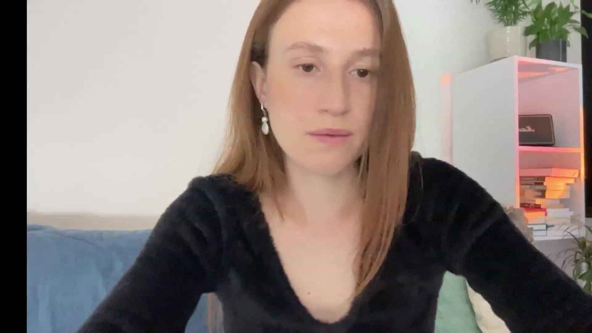 Gallery image thumbnail from LovelyBvnny's myfreecams stream on, 06/26/2023, 16:31 image 9 of 20