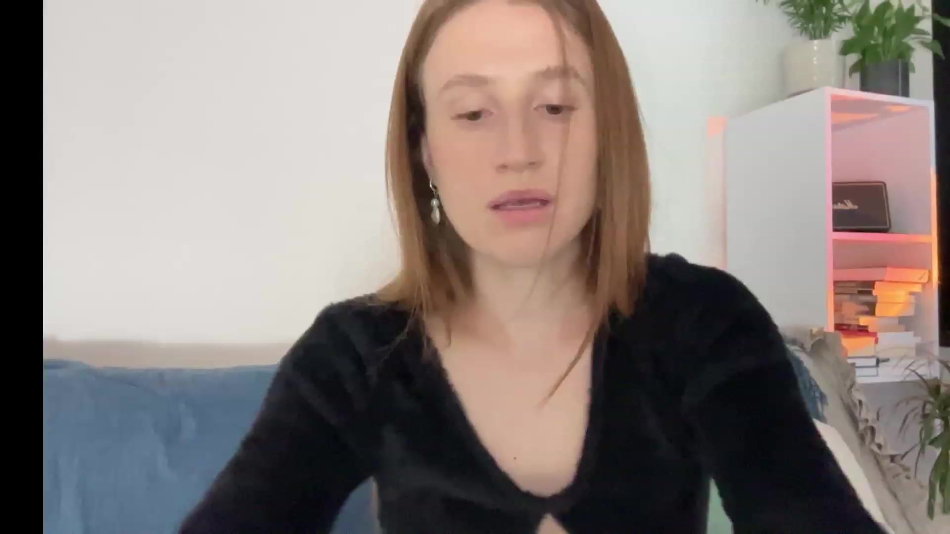 Gallery image thumbnail from LovelyBvnny's myfreecams stream on, 06/26/2023, 16:31 image 7 of 20