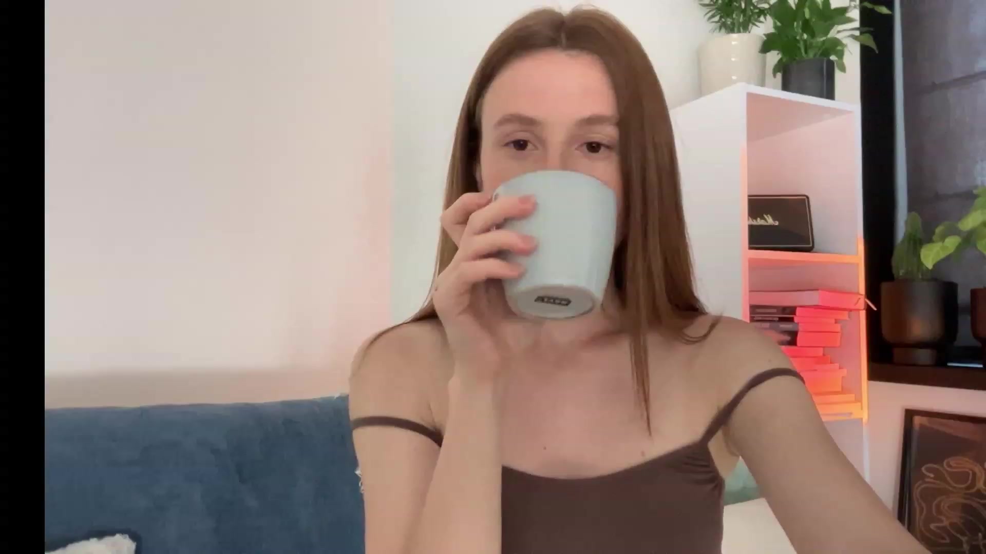 Gallery image thumbnail from LovelyBvnny's myfreecams stream on, 06/27/2023, 16:19 image 6 of 20